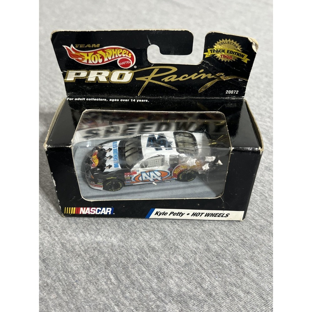 Vintage Hot Wheels Pro Racing Kyle Petty Blues Brothers 2000 NASCAR 1:64 Pontiac